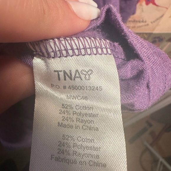 Purple TNA v neck. Slightly worn. Size medium. - Picture 5 of 5